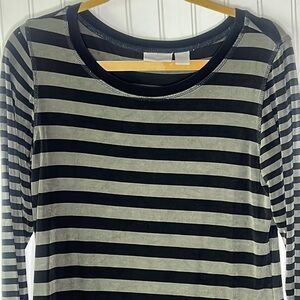 Chicos Travelers Striped Crew Long Sleeve Shirt Size Small or 8